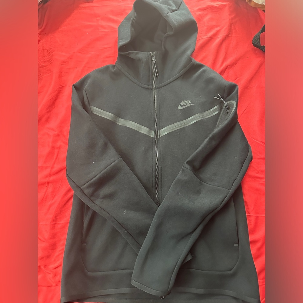 Black Nike Tech (just top)